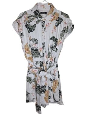 BLANK NYC Garden Party Linen Romper Tropical Hawaii Resort White Size S